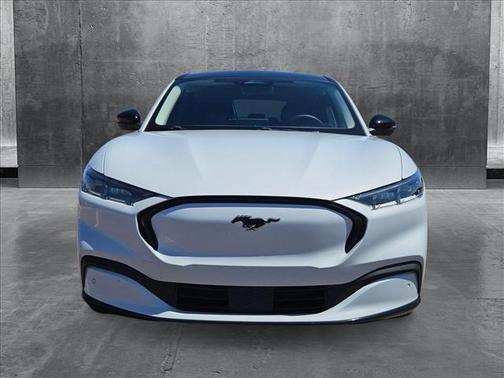 2022 Ford Mustang Mach-E Premium
