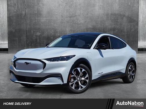 2022 Ford Mustang Mach-E Premium