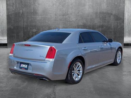 2016 Chrysler 300C Base