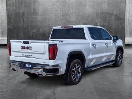 2022 GMC Sierra 1500 SLT