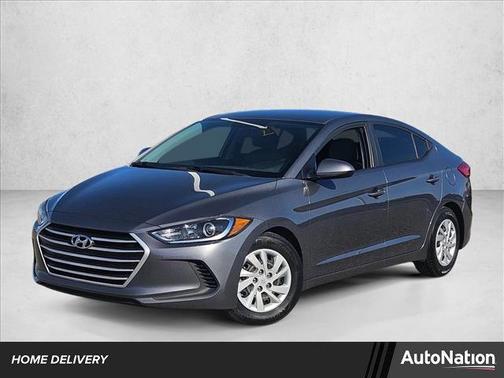 2018 Hyundai ELANTRA SE