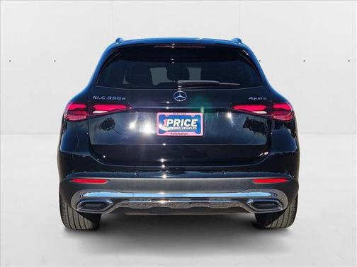 2025 Mercedes-Benz GLC 350e Base