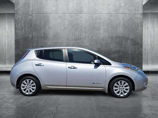 2013 Nissan Leaf S