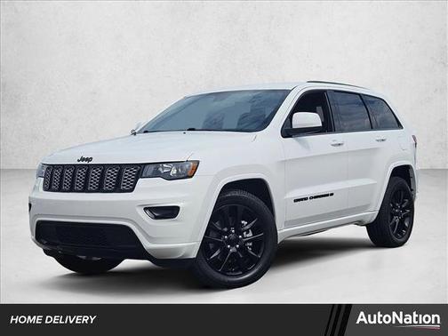2022 Jeep Grand Cherokee Laredo