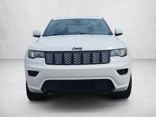 2022 Jeep Grand Cherokee Laredo
