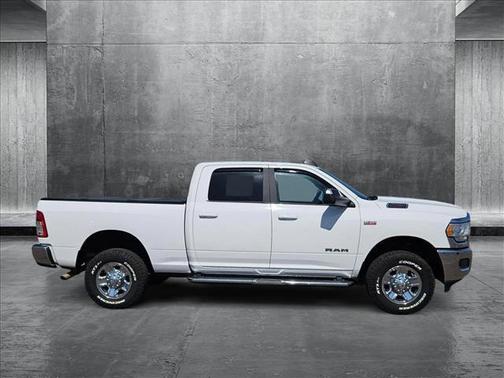 2021 RAM 2500 Big Horn Crew Cab 4x4 6'4' Box