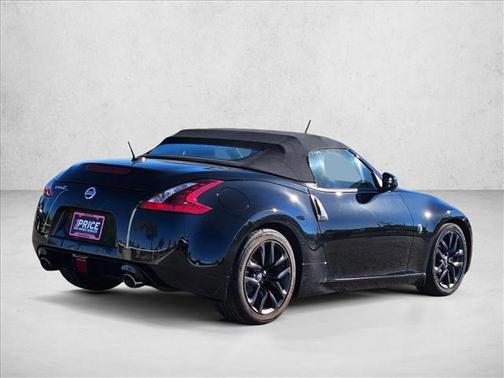 2019 Nissan 370Z Base