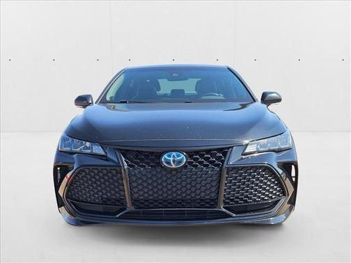 2022 Toyota Avalon Hybrid XSE
