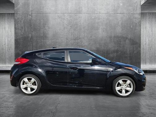 2015 Hyundai Veloster Base