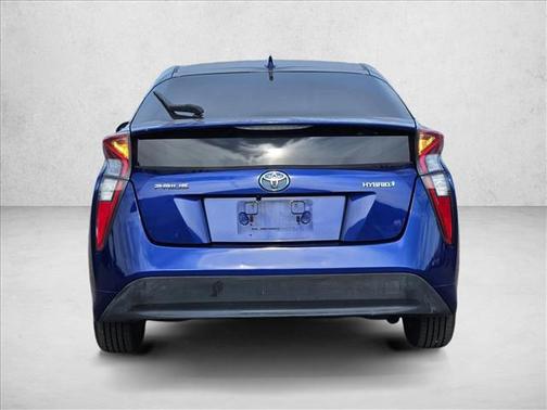 2016 Toyota Prius Three