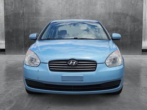 2010 Hyundai Accent GLS