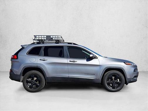 2016 Jeep Cherokee Altitude