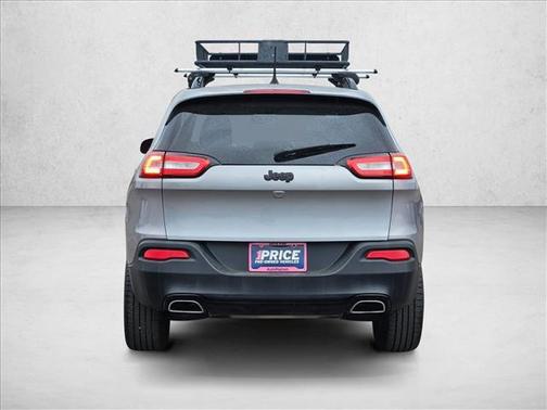 2016 Jeep Cherokee Altitude