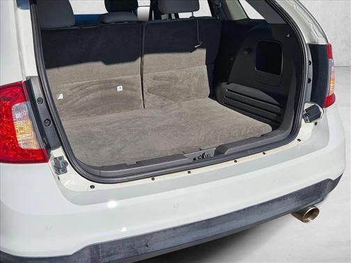 White Suede 2013 Ford Edge SE