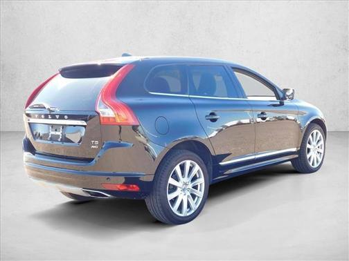 2017 Volvo XC60 T5 Inscription