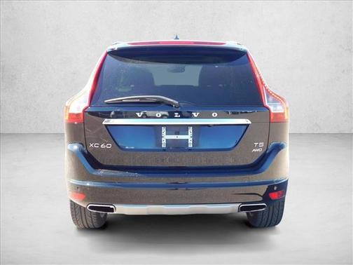 2017 Volvo XC60 T5 Inscription