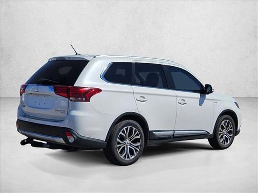 2016 Mitsubishi Outlander GT
