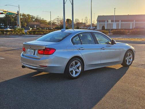2015 BMW 328 328i