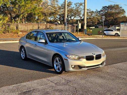 2015 BMW 328 328i