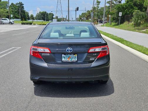 2012 Toyota Camry Hybrid LE