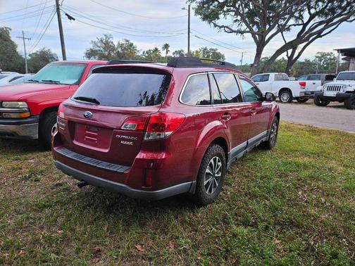 2013 Subaru Outback 2.5i Premium