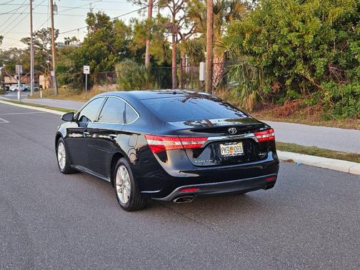 2015 Toyota Avalon XLE