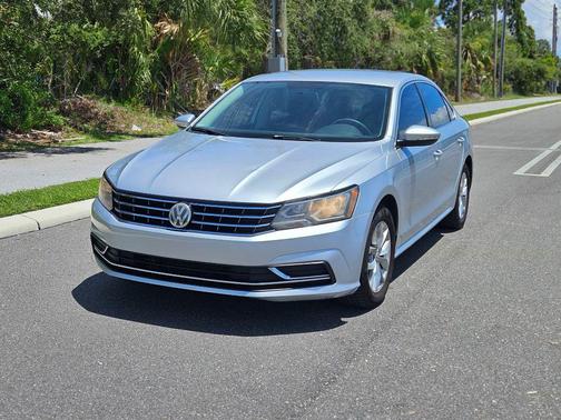 2017 Volkswagen Passat 1.8T S