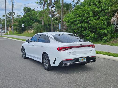 2021 Kia K5 LXS
