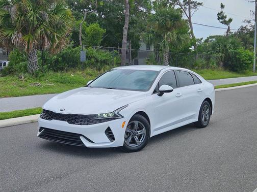 2021 Kia K5 LXS
