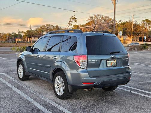 2011 Subaru Forester 2.5 X Premium