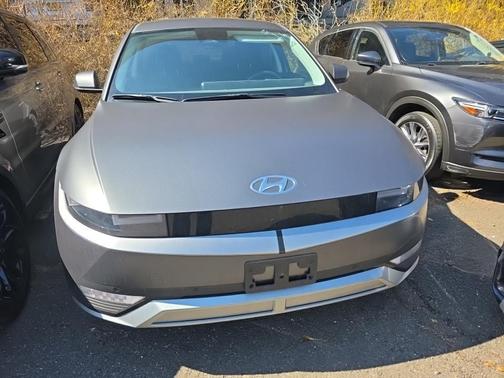 Shooting Star (Matte Gray) 2024 Hyundai IONIQ 5 SEL