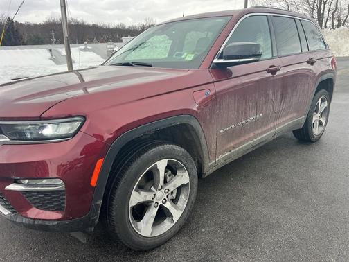 2022 Jeep Grand Cherokee 4xe Base