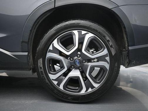 2024 Subaru Ascent Limited 7-Passenger