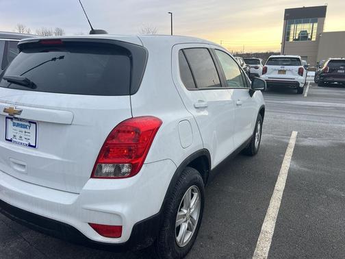 2022 Chevrolet Trax LS