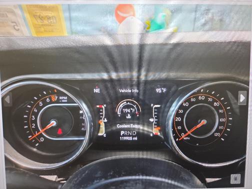 Bright White Clearcoat 2019 Jeep Wrangler Sport S