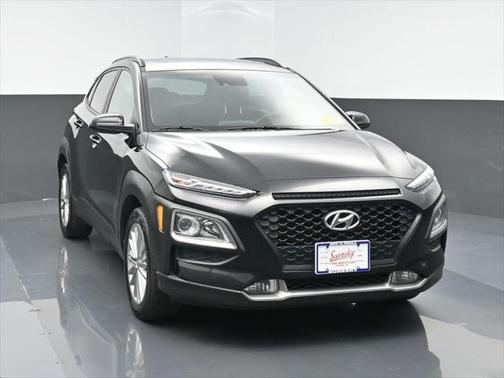 2021 Hyundai KONA SEL Plus