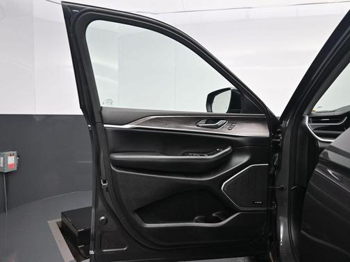 2022 Jeep Grand Cherokee 4xe Base