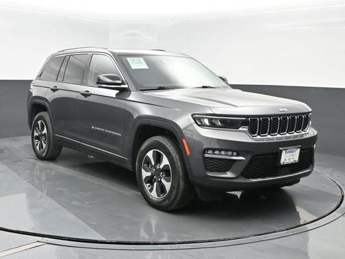 2022 Jeep Grand Cherokee 4xe Base