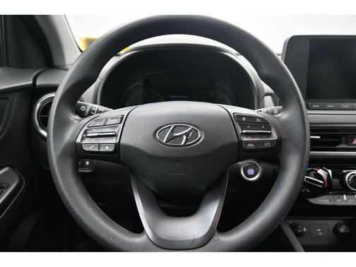 Lunar White 2023 Hyundai KONA SEL