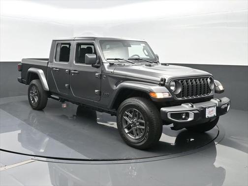 2025 Jeep Gladiator Sport S