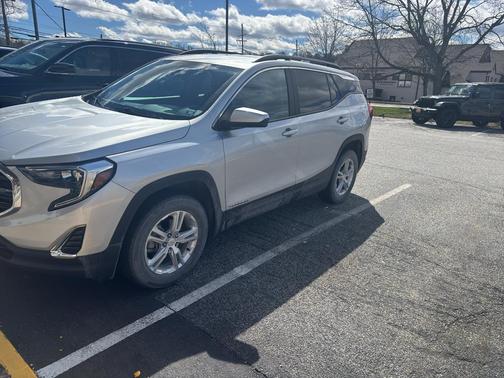 2021 GMC Terrain SLE
