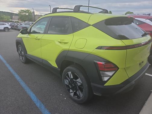 Neoteric Yellow 2024 Hyundai KONA SEL