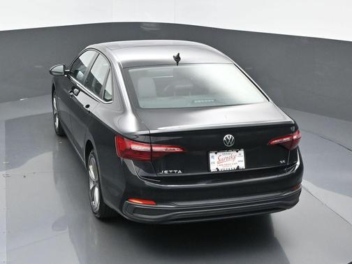 2022 Volkswagen Jetta 1.5T SE