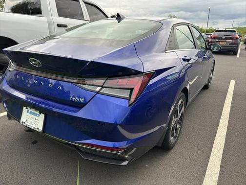 2022 Hyundai ELANTRA Limited