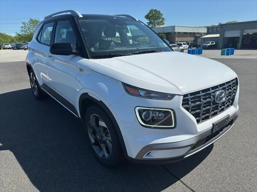 2023 Hyundai VENUE Limited