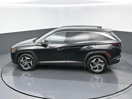 Phantom Black 2023 Hyundai TUCSON Limited