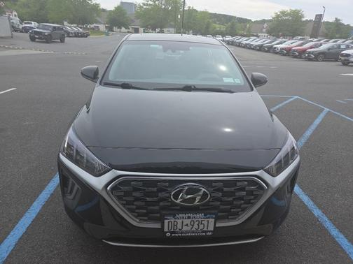 Black Noir Pearl 2022 Hyundai IONIQ Hybrid SEL