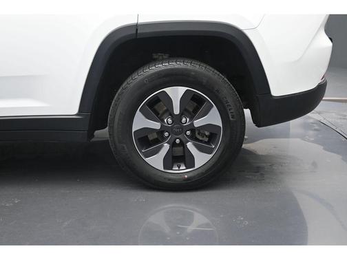Bright White Clearcoat 2022 Jeep Grand Cherokee 4xe Base