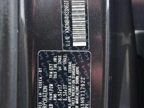 2022 Kia Carnival LX