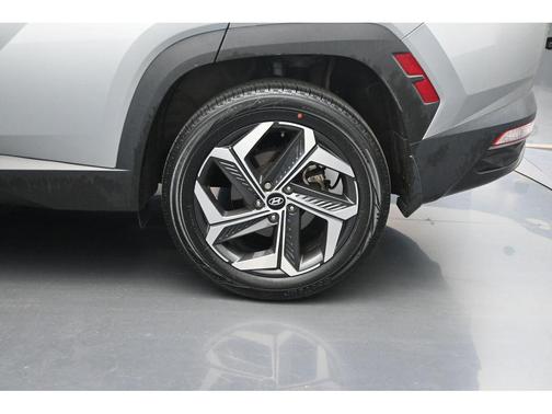 Shimmering Silver 2023 Hyundai TUCSON SEL